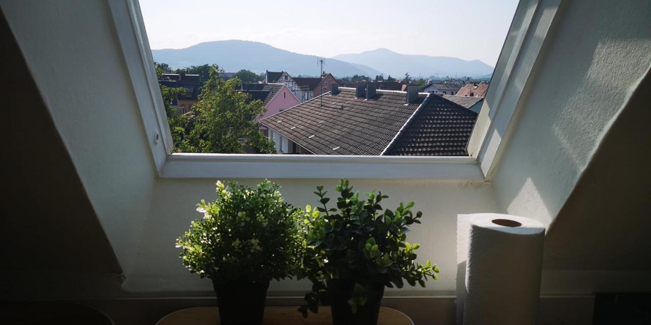Cocon Sous Les Toits - Vue Sur Les Chateaux Et Le Vignoble - Proche Centre Ville - Parking Gratuit Селеста Екстер'єр фото
